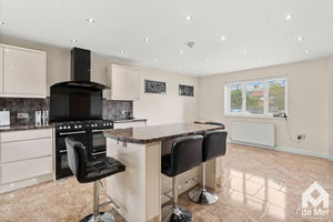 Photo 18- click for photo gallery